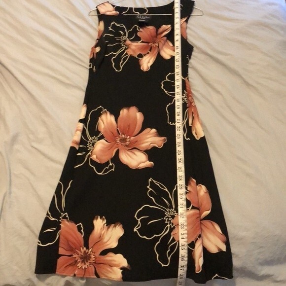 S.L. Fashions Floral Petite Dress Size 6P - Picture 6 of 6
